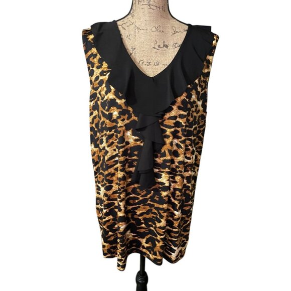 Bundle of Plus‎ Size Sleeveless Blouses - Picture 3 of 9